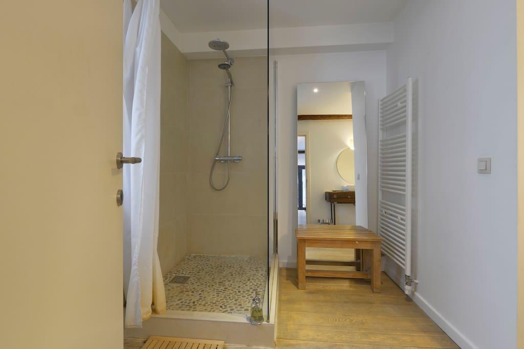B&B L'Arbre De Vie Ixelles Exterior foto