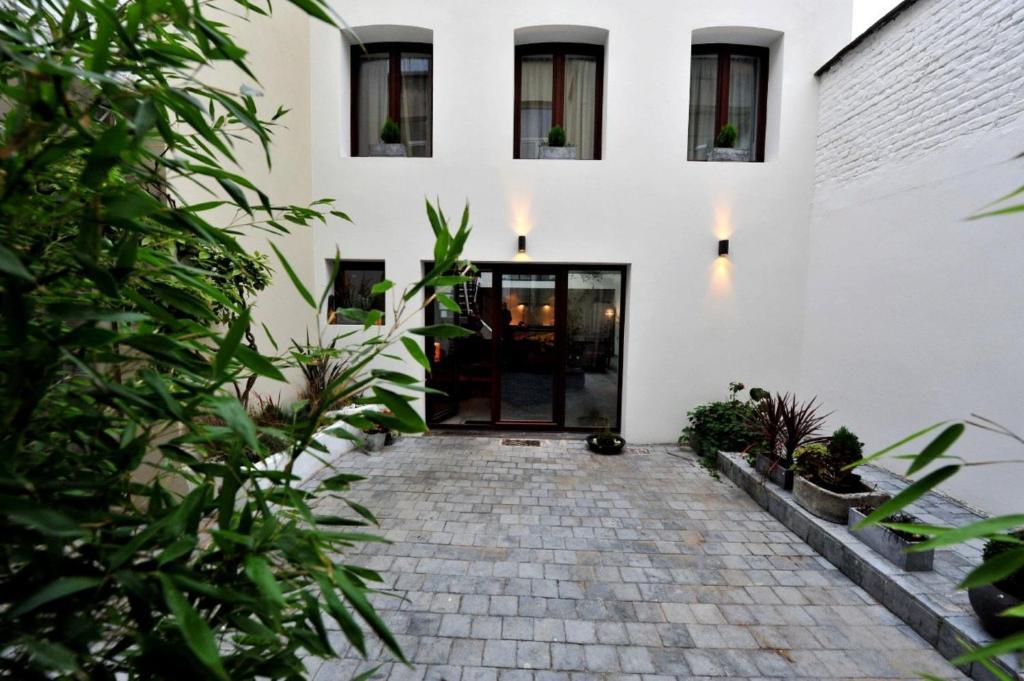 B&B L'Arbre De Vie Ixelles Exterior foto